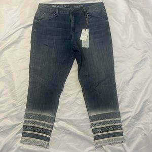 NWT Laurie Felt embellished jeans size 14